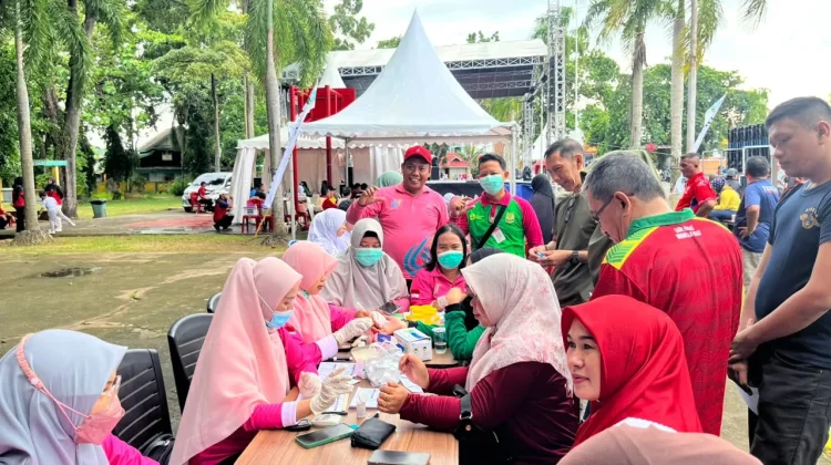 Dinkes Tanjungpinang Gelar Cek Kesehatan Gratis pada Senam Bersama ASN