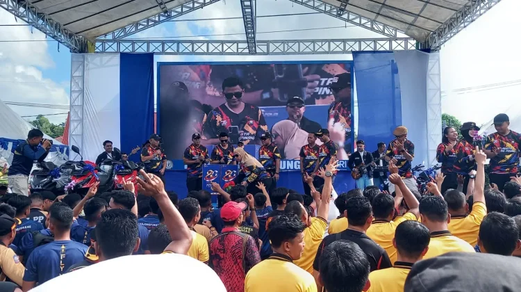 Polresta Tanjungpinang Meriahkan Hari Bhayangkara Ke-80 Melalui Fun Walk