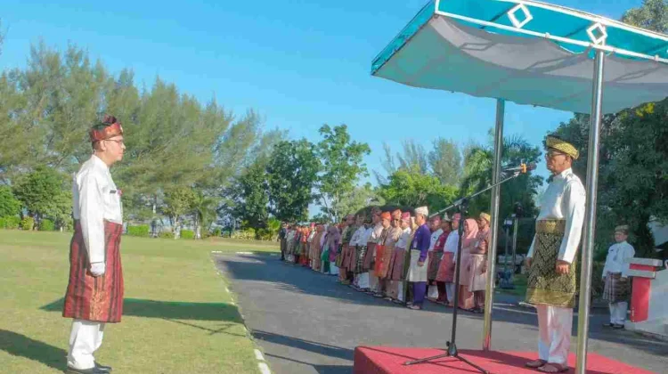 Keluarga Tangguh Dimulai dari Kehadiran Ayah