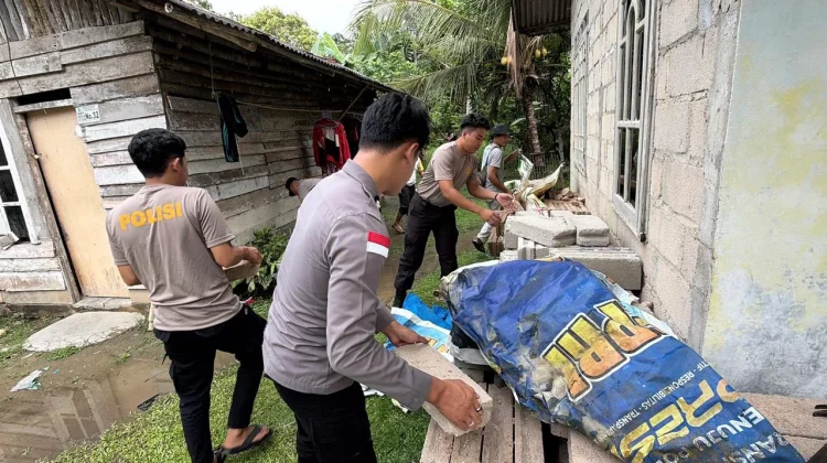 Polres Bintan Gelar Bedah Rumah Sambut Hari Bhayangkara ke-80