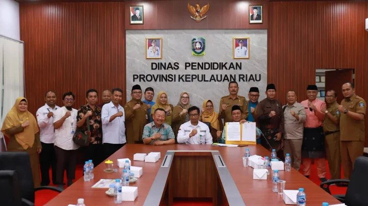 Disdik Kepri Bersama BPMP dan Ombudsman Gelar Pleno Penetapan Hasil SPMB 2026/2027