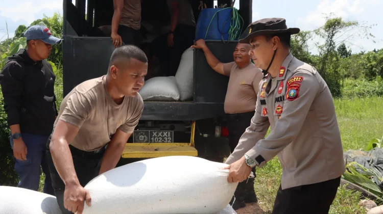 Polres Lingga Distribusikan 2,75 Ton Jagung ke Bulog