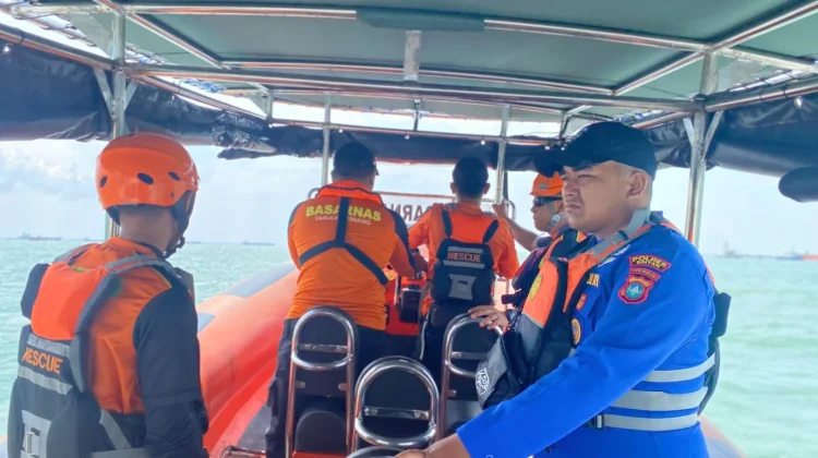 Satpolairud Polres Bintan Selamatkan Nelayan Hanyut di Perairan Pulau Putus