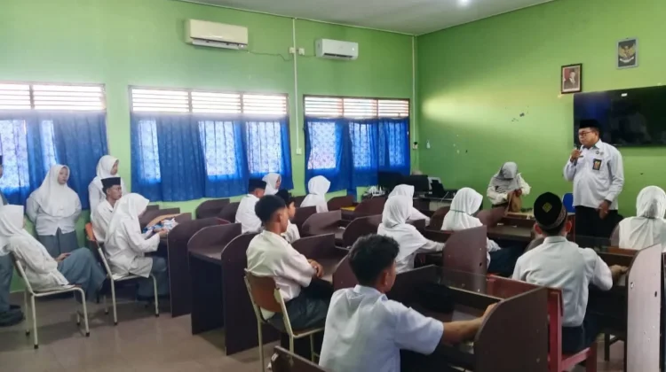 Pengawas Kemenag Perkuat Mutu Pendidikan di MAS Al-Barakah