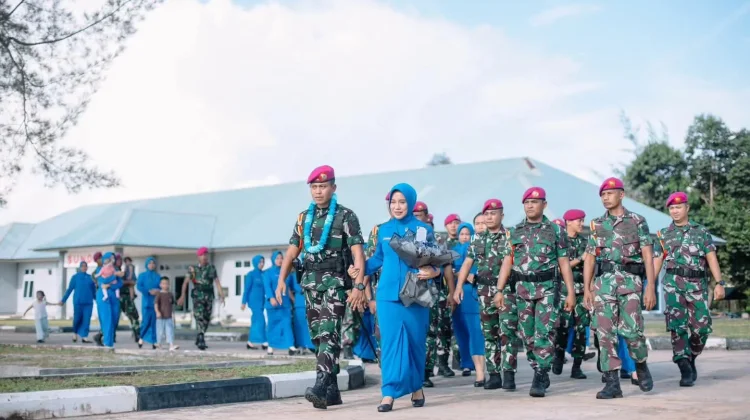 Danpuslatpurmar 9 DBS Berpamitan, Titip Soliditas Prajurit