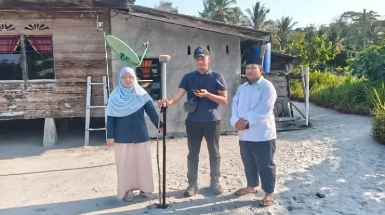 Kemenag Lingga Bersama BPN Lakukan Pengukuran Tanah Wakaf