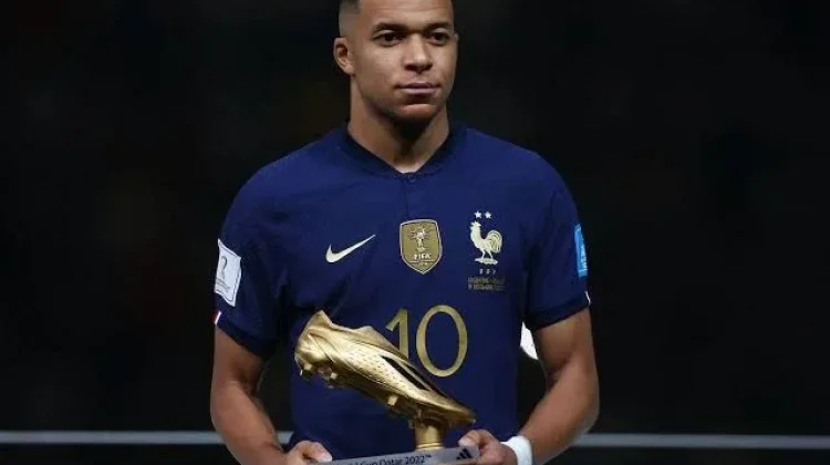 Akhirnya Mbappe Raih Sepatu Emas di Piala Dunia 2026