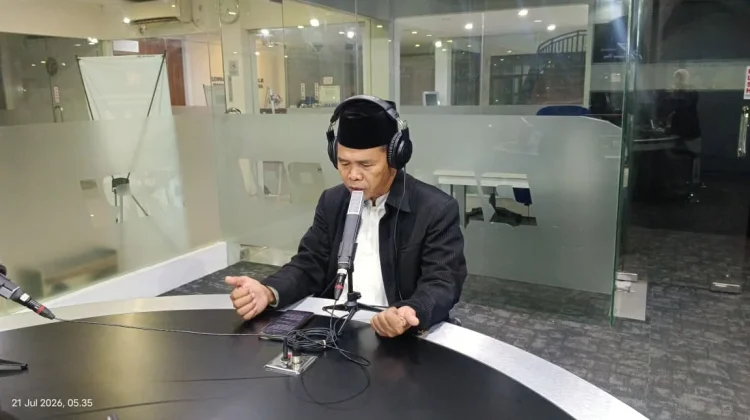 Cintai Dunia Sewajarnya, Jadikan Akhirat Tujuan Utama
