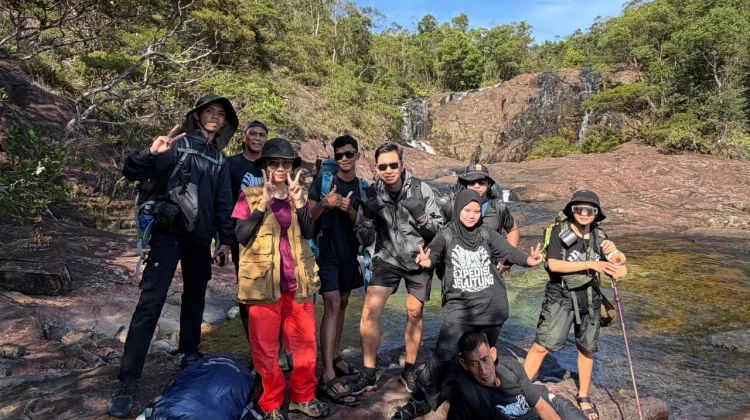 Bintan Petualang Taklukkan Rimba Mentuda di Kabupaten Lingga