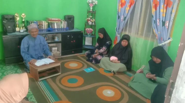 KUA Bintan Pesisir Beri Pembinaan Keluarga Sakinah bagi Jamaah Majelis Taklim