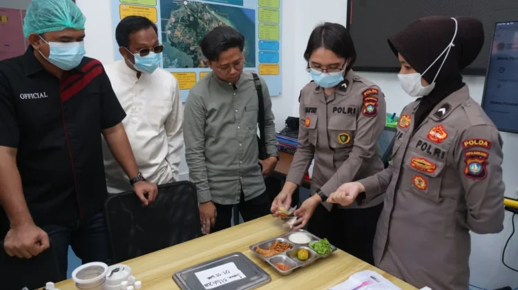 SPPG Polda Kepri Kenalkan Pengelolaan Makanan Bergizi kepada Masyarakat