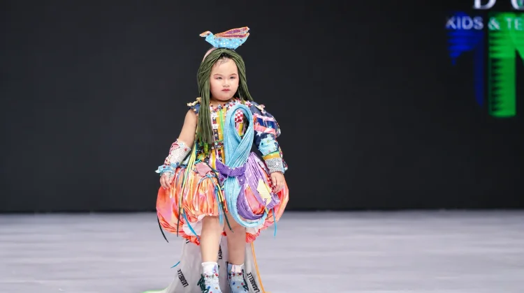 Ivanka Edina Maitri Bersinar di Indonesia Fashion Week 2026