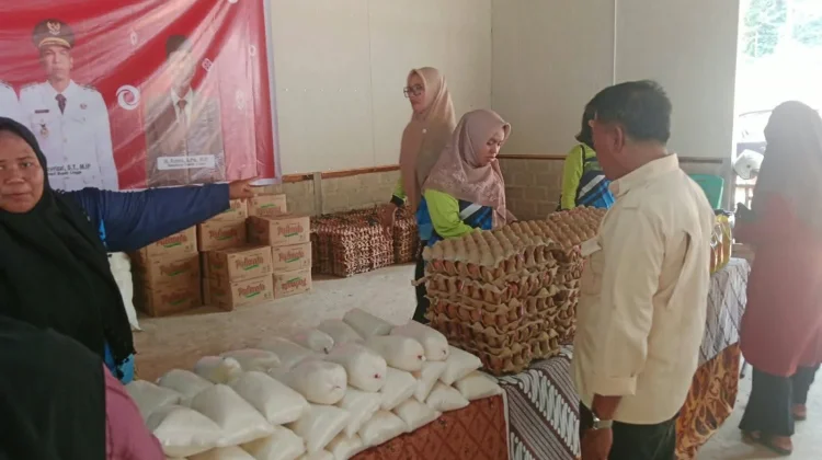Pasar Sembako Murah Dibuka, Warga Lingga Dapat Harga Subsidi