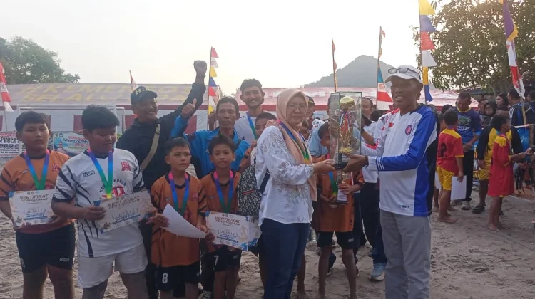 SDN 014 Singkep Juara SAPAR CUP I