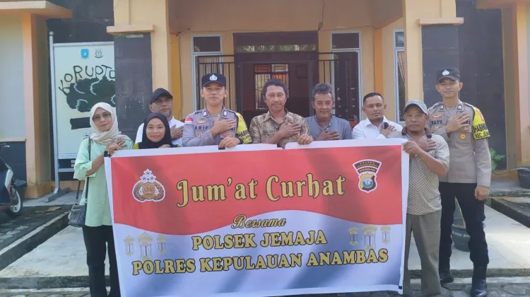 Jumat Curhat, Polsek Jemaja Ajak Warga Jaga Kamtibmas