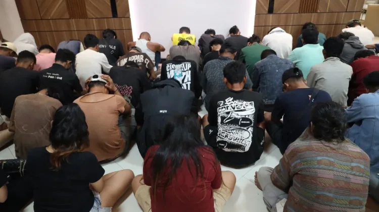 Razia Kampung Madani Batam: 114 Orang Diciduk, 108 Positif Narkoba