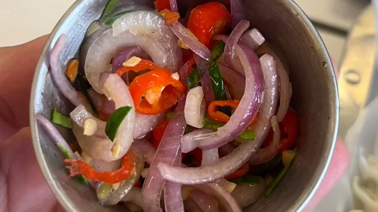 Sambal Matah, Sensasi Pedas dan Segar yang Menggugah Selera