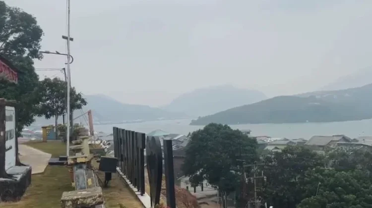 Berkat Hembusan Angin Kencang, Kabut Asap di Tambelan Berkurang