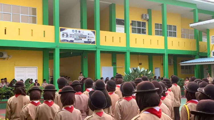 Sebanyak 143 Siswa SMA 5 Tanjungpinang Ikuti Perkemahan Pramuka