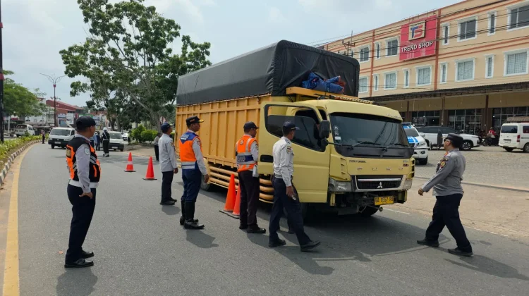 Kecelakaan Meningkat, Dishub Tanjungpinang Tindak Tegas Angkutan Barang