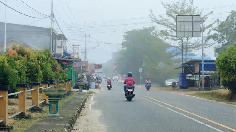 Kualitas Udara di Lingga Buruk, Warga Diminta Waspada