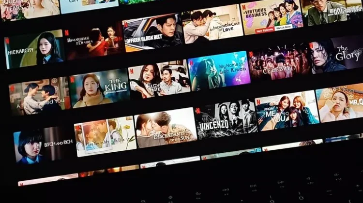Terlalu Sering Nonton Drama Korea Bisa Berdampak