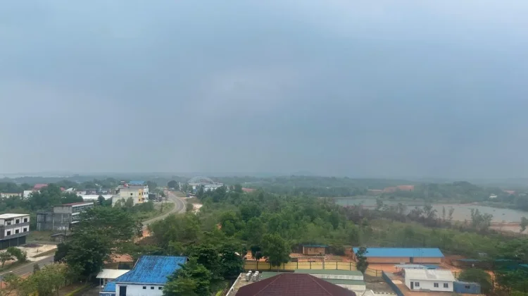 Warga Bintan Keluhkan Kabut Asap yang Ganggu Aktivitas
