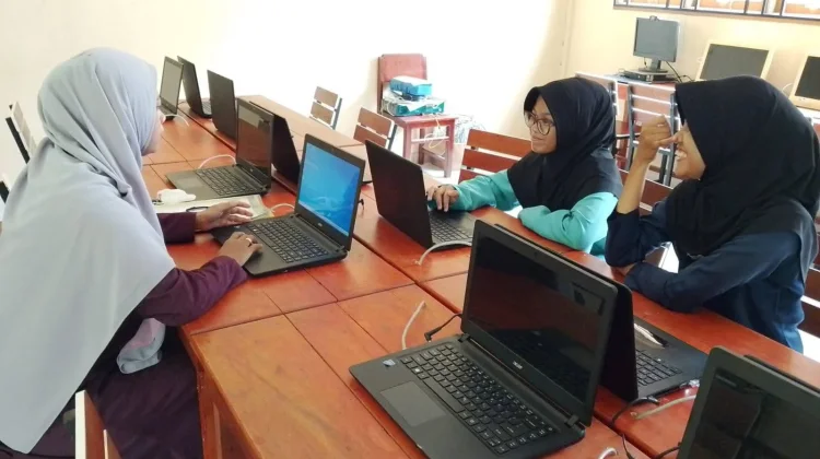 Siswa MTsN Lingga Matangkan Persiapan OMI Tingkat Provinsi