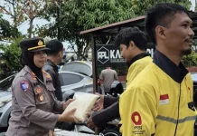 Polsek KKP Polresta Tanjungpinang Salurkan Bantuan Sosial
