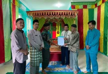 KUA Lingga Terbitkan Akta Wakaf Masjid
