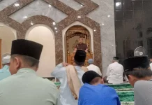 Kultum Tarawih Ajak Jamaah Dekat Alquran