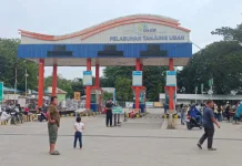 Arus Penyeberangan ASDP Tanjunguban Selama Awal Bulan Ramadan Terpantau Lancar