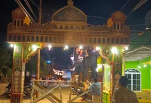 Warga Jalan Teladan Bangun Simbol Kebersamaan