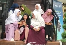 Tumbuh Bersama dalam Cahaya Ilmu