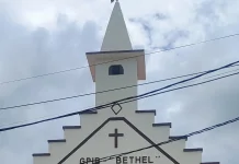 Simbol Ayam di Gereja GPIB “Bethel” Tanjungpinang