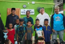 Alumni SMANDA 96 Tanjungpinang Berbagi Sembako di Panti Asuhan