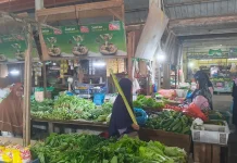 Mendekati Lebaran, Harga Sembako Tetap Stabil di Pasar Baru Tanjung Uban
