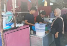 Permintaan Santan Masih Normal jelang Lebaran di Pasar baru Tanjung Uban
