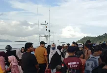 Tiket Kapal Dikeluhkan, Diduga Ada Praktik Tebang Pilih