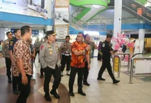 Wakapolda Kepri Cek Pos Pelayanan dan Arus Mudik di Pelabuhan Batam Center