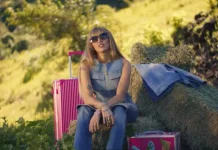 Myey Cyrus Rayakan 20 Tahun Hannah Montana