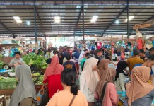 Pasar Bintan Centre Tanjungpinang Ramai usai Libur Lebaran