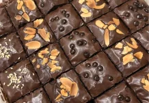 Rasakan Sensasi Mengunyah Cake Lembut di dalam  Renyah di Luar