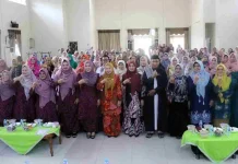Weni Lis Darmansyah Harap Seluruh Organisasi Wanita Pertahankan Kekompakan