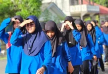 Jalan Santai MTsN Lingga, Guru Diajak Sehat Kompak