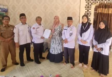 Pelaku Usaha di Teluk Bintan Terima Sertifikat Halal dari Kemenag Bintan