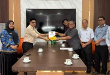 Diskominfo dan KI Kepri Dorong Monev 2026 Seluruh PD Informatif