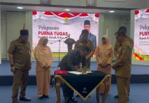 Lis Darmansyah Apresiasi Pengabdian Delapan Tahun Kadisnakerkopum Efendi