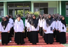 Upacara Hardiknas, Madrasah Tanjungpinang Tegaskan Pendidikan Berkarakter