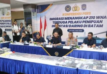 Polda Kepri Bersama Imigrasi Ungkap 210 WNA Pelaku Online Scam Internasional